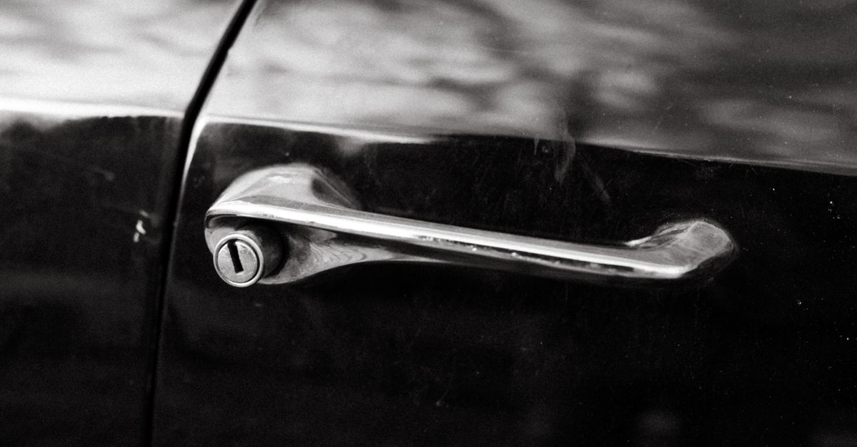 Roadside Car Lockout Help: What to Do and What Happens Next — Columbia Locksmith SC